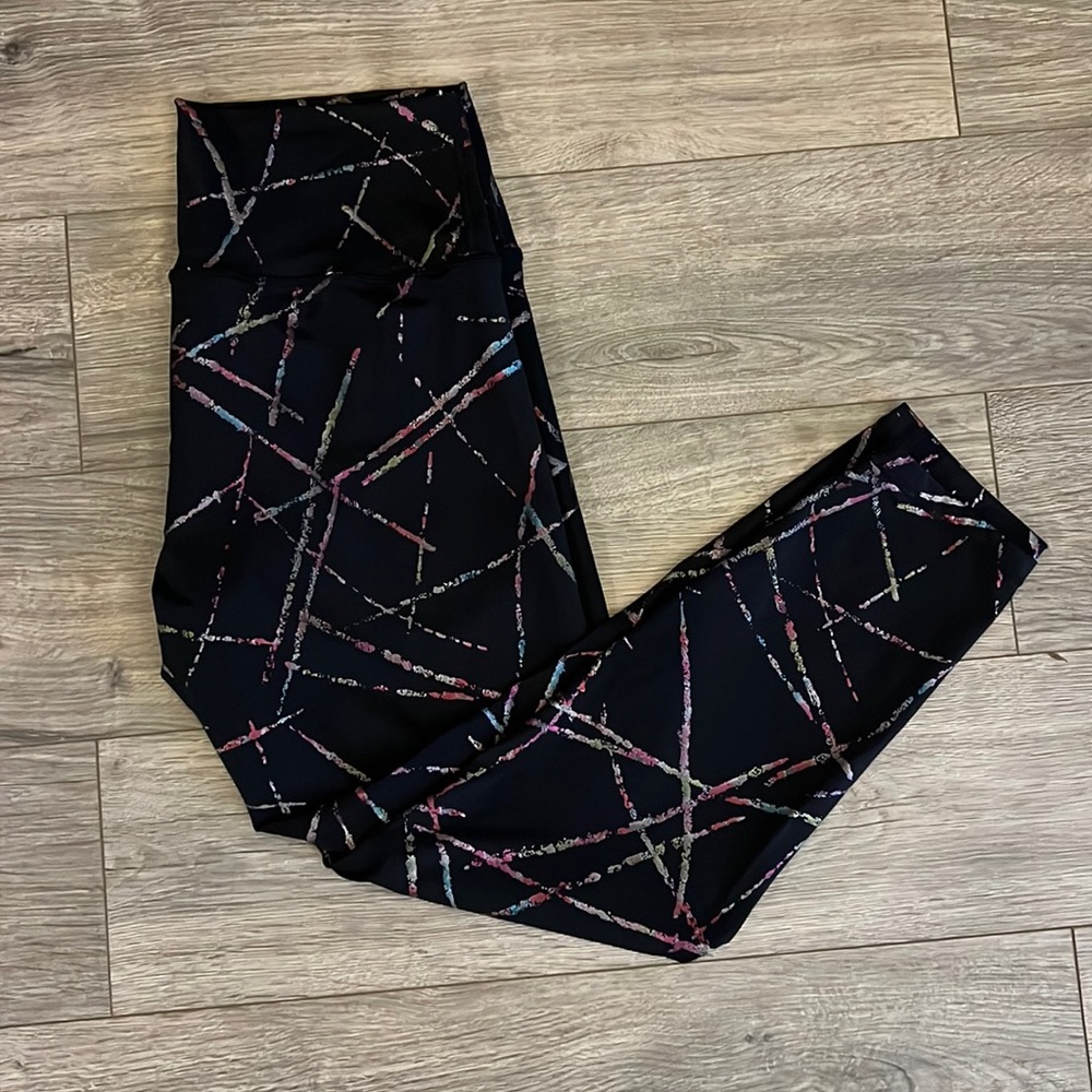 Zyia Active Abstract Hi-Rise 7/8 24” leggings Sz -> 8-10